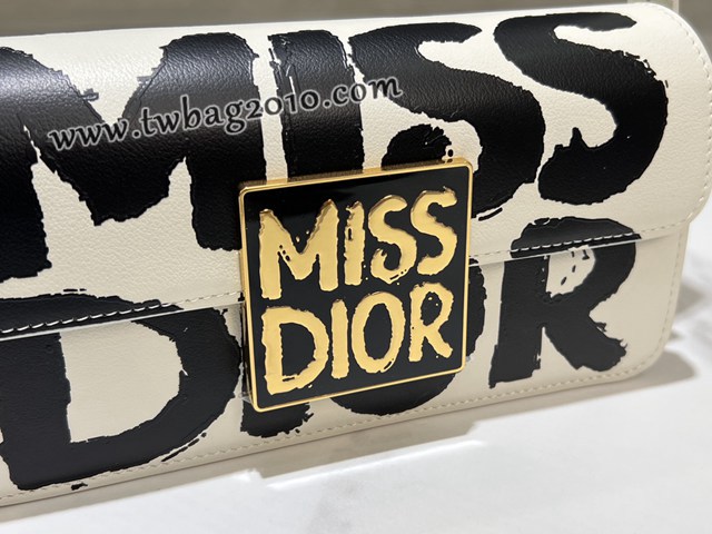 Dior专柜2024新款迪奥高仿原单Miss Dior翻盖手袋小牛皮肩背包 djfk1254